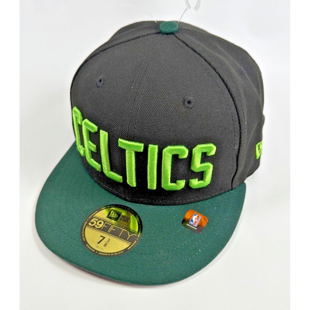 New New Era 59FIFTY Boston Celtics Fitted Hat 7 3/8 Black Green Grey Underbrim
